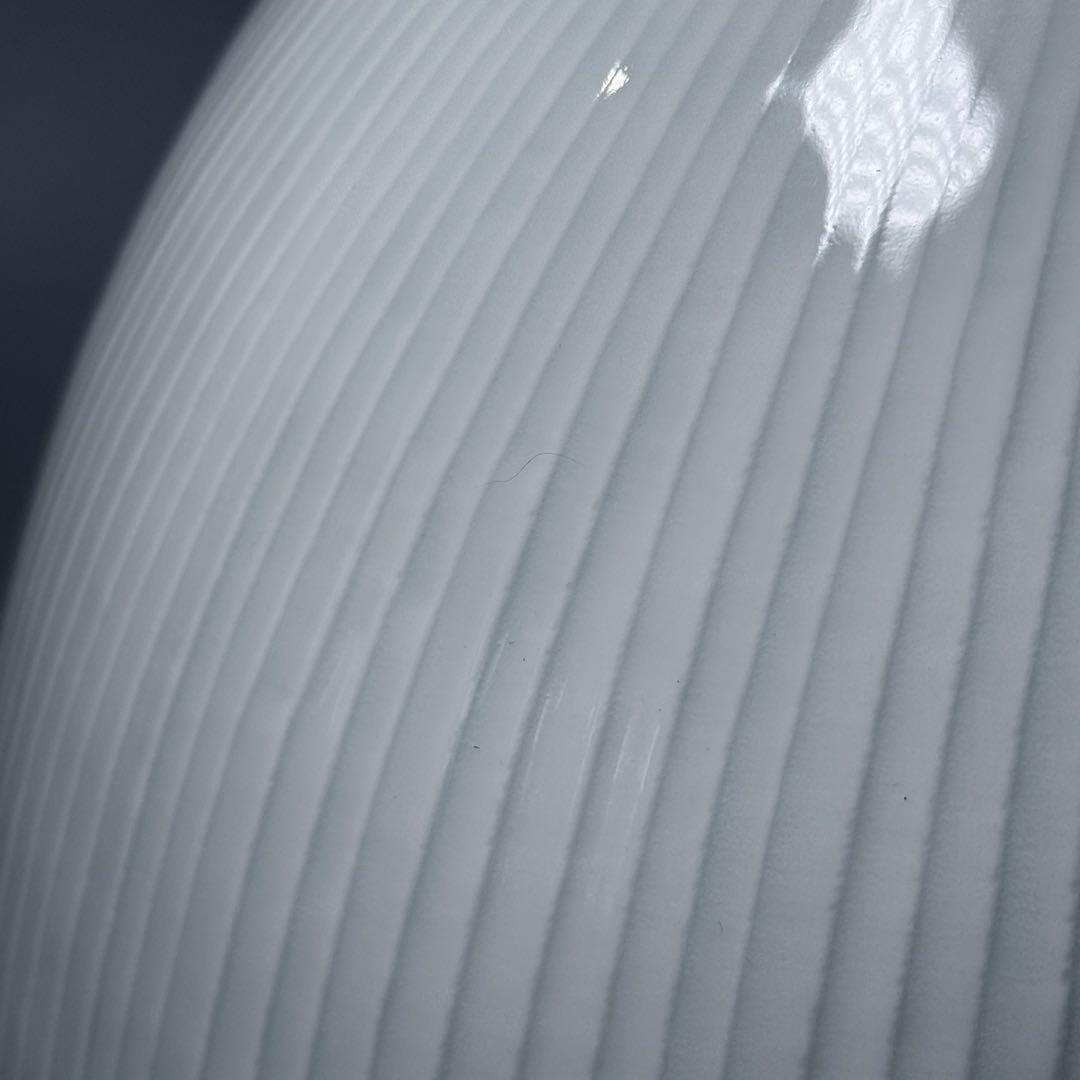 藤井朱明　白磁　花瓶　高さ35.5cm　共箱　栞付　造形の美　圧倒的な存在感