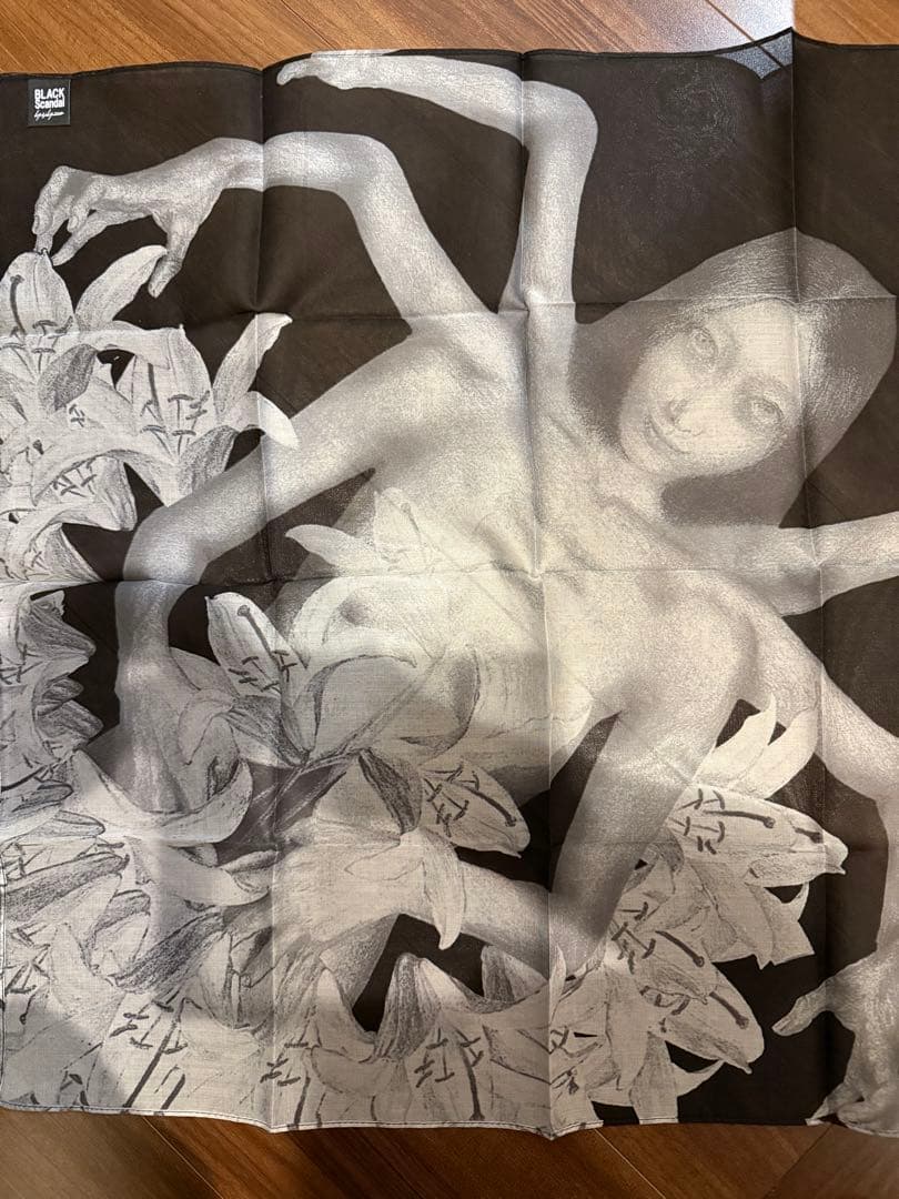 BLACK Scandal Yohji Yamamoto 20SS 内田すずめ