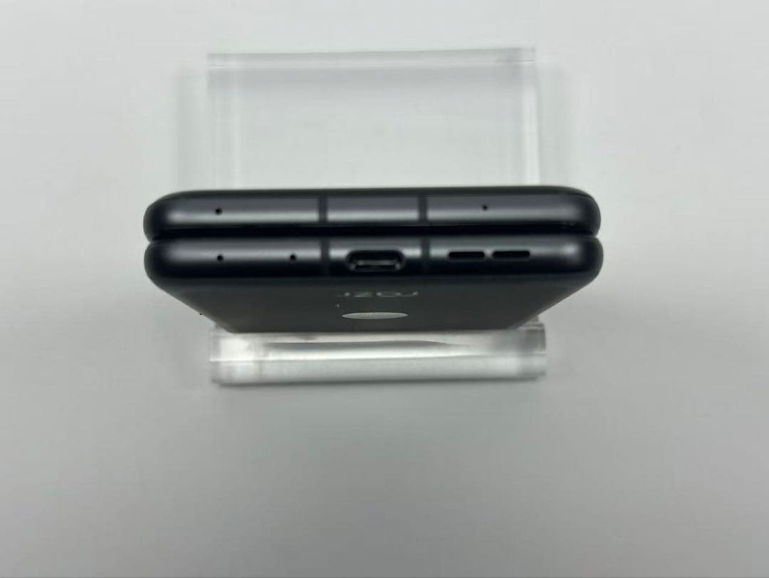 美品MOTOROLA razr 50 256GB アメリカ版