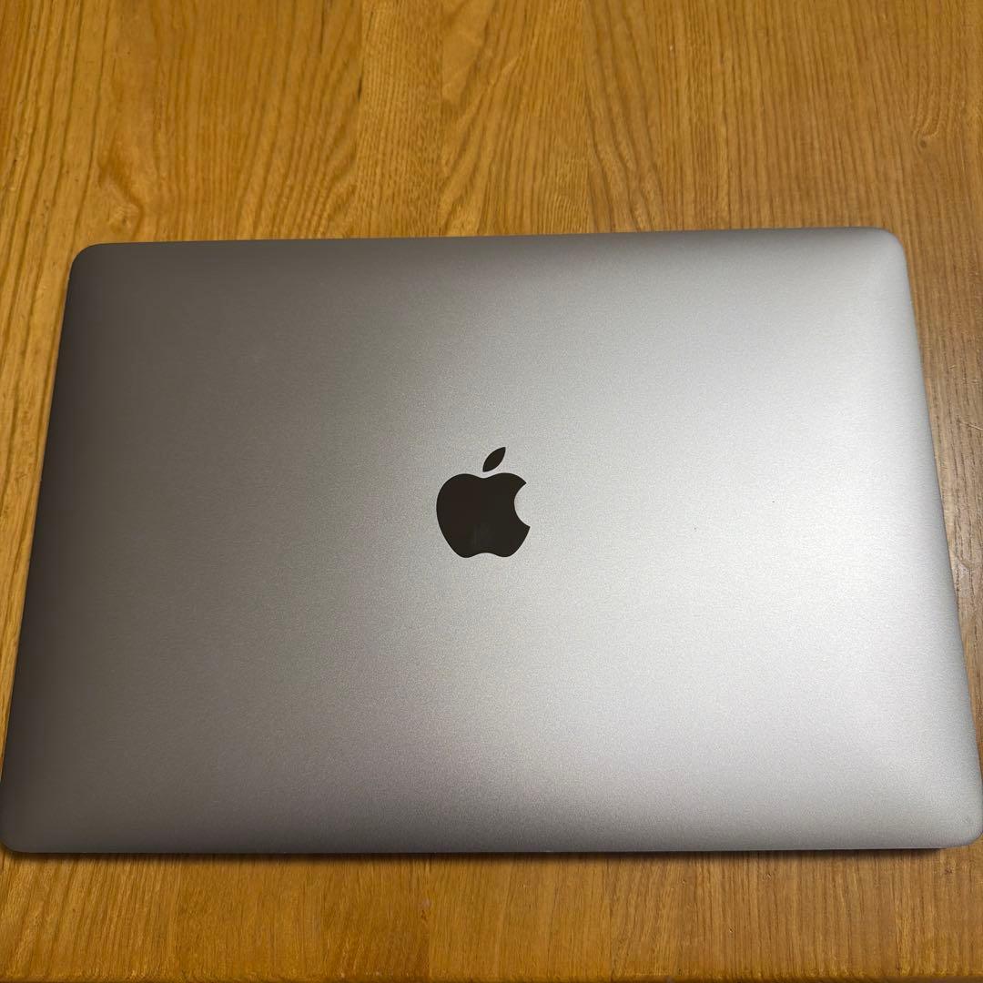 美品 MacBook Air 2018 16GB/256GB US配列 電池良好