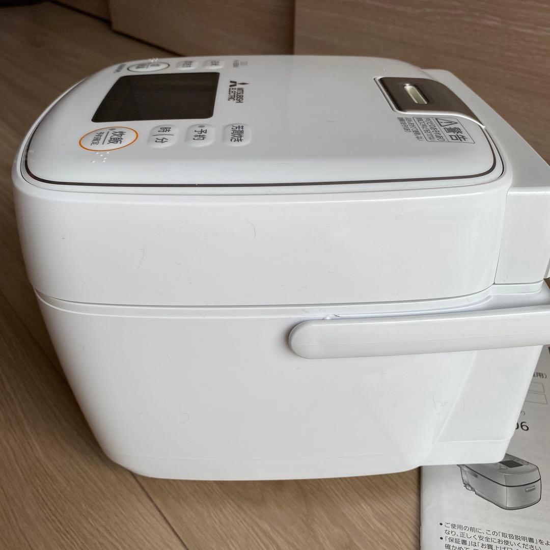 炊飯器　3.5合　三菱　2024年製造　NJ-SEB06 取扱説明書付き　美品