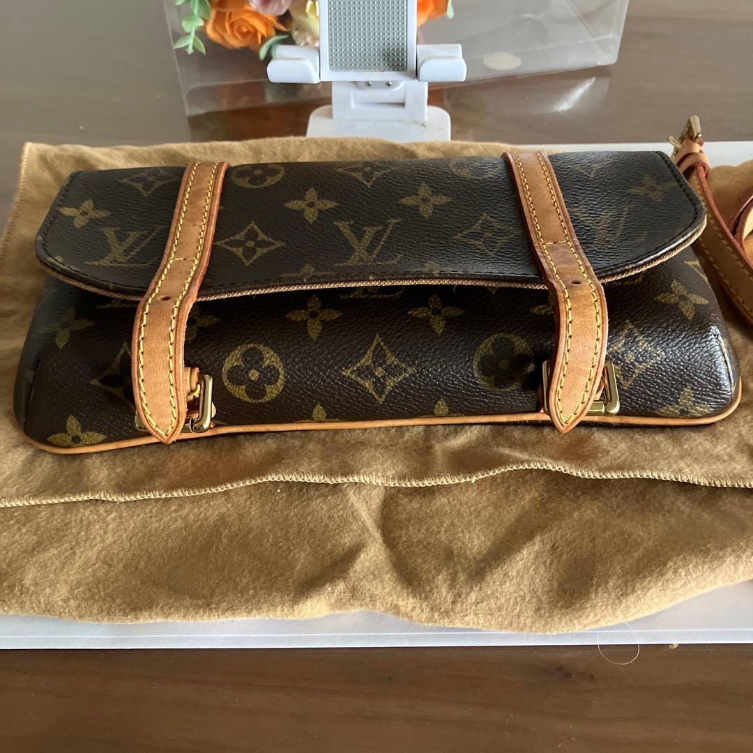 LOUIS VUITTON. ルイヴィトン(モノグラム　ポシェット　マレル)