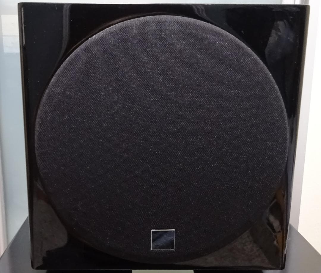 スピーカー・ウーファー DALI SUB E-9 F