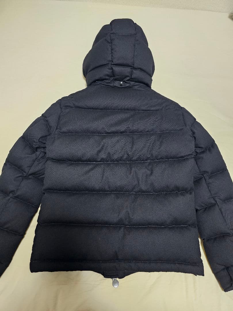 MONCLER フード付きダウンジャケット ブラック Size 0