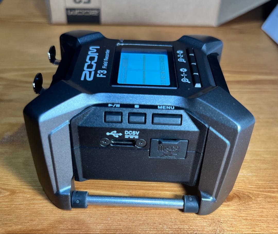 ZOOM F3 フィールドレコーダー　ほぼ未使用