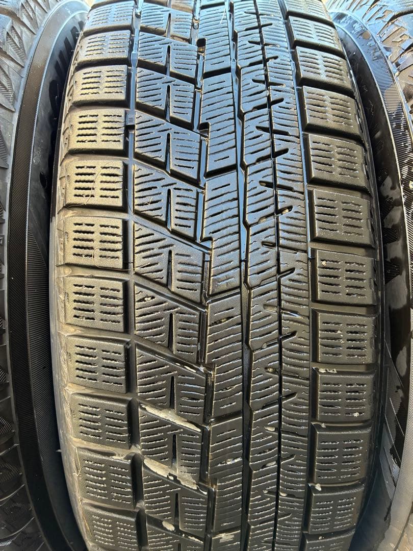 トミーページ 現行ステップワゴンスタッドレス 4本