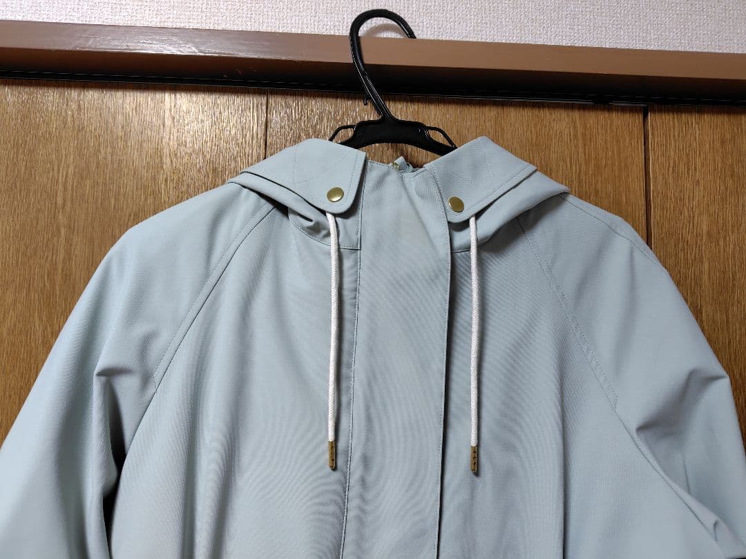 フード付きミントグリーンジャケット