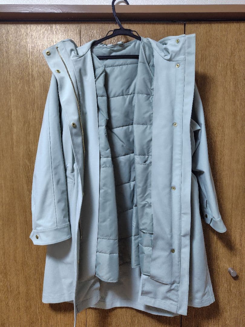 フード付きミントグリーンジャケット