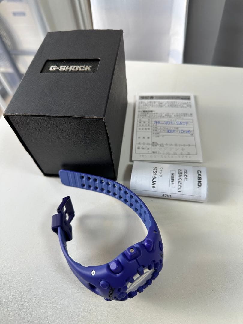 新品に近い G-SHOCK GA-V01-2AJF ムラサキ CASIO