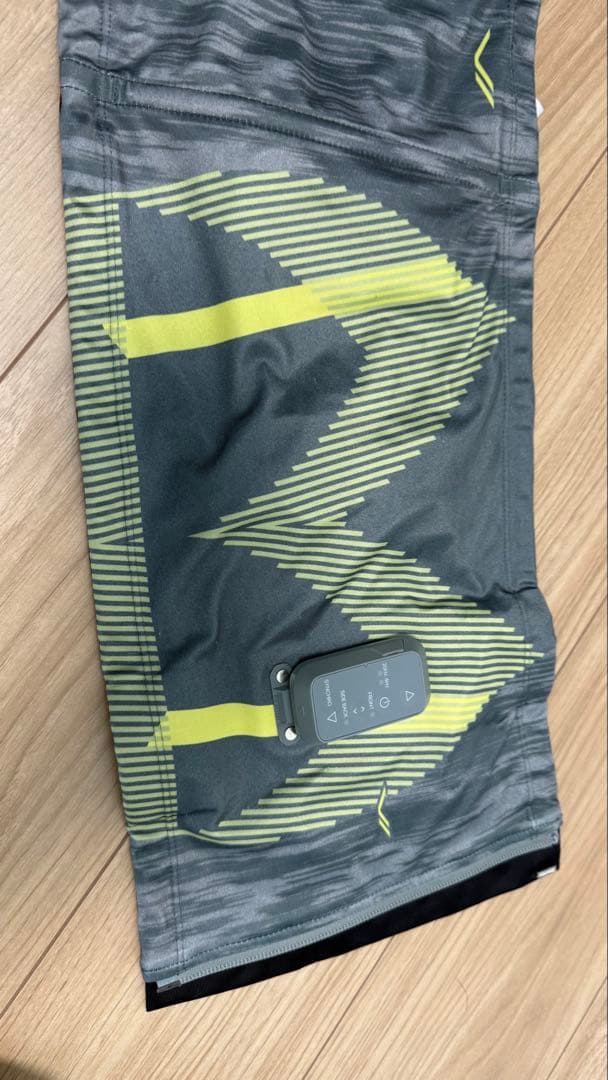 シックスパッド　パワースーツ　コアベルト　Lサイズ