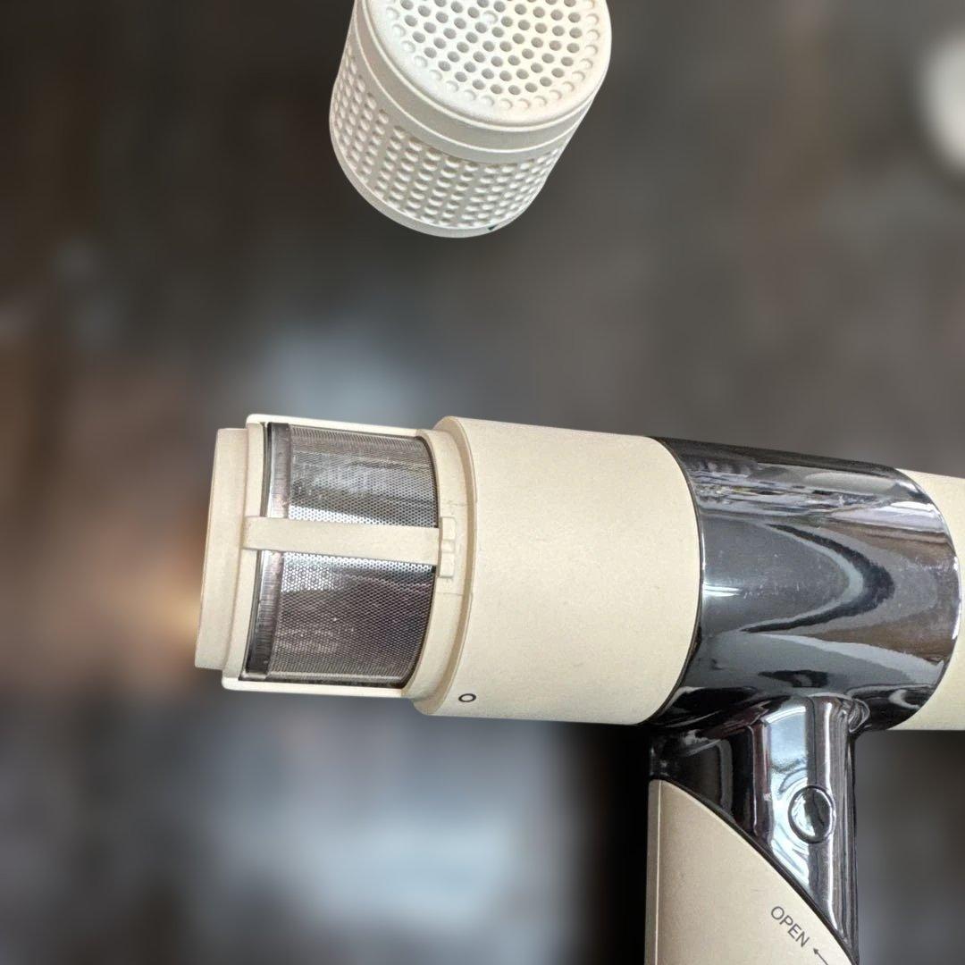 KINUJO（キヌージョ）　ＫＨ001ヘアドライヤー（動作品）２台セット