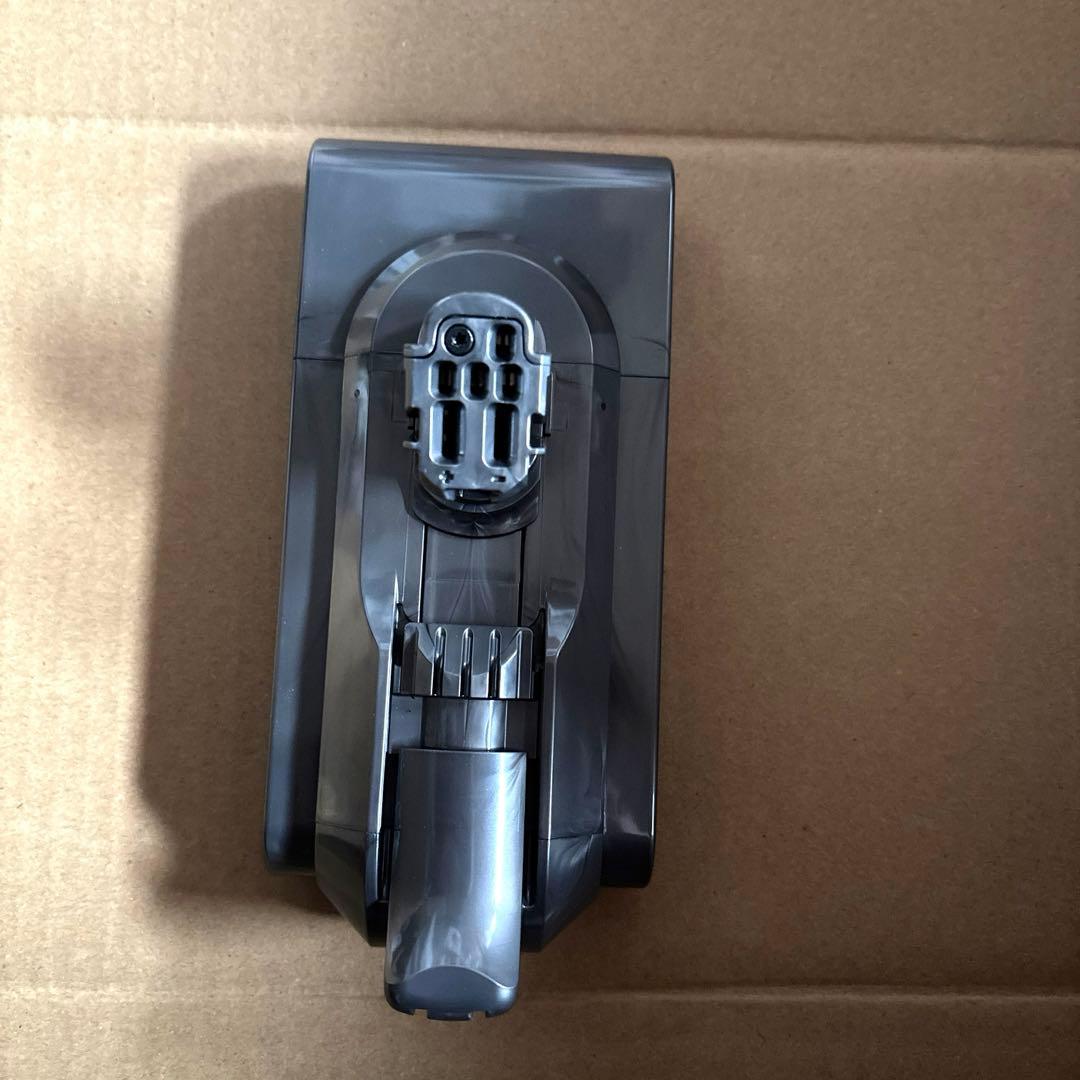 dyson V12 着脱式バッテリー SV20 （充電器付き）