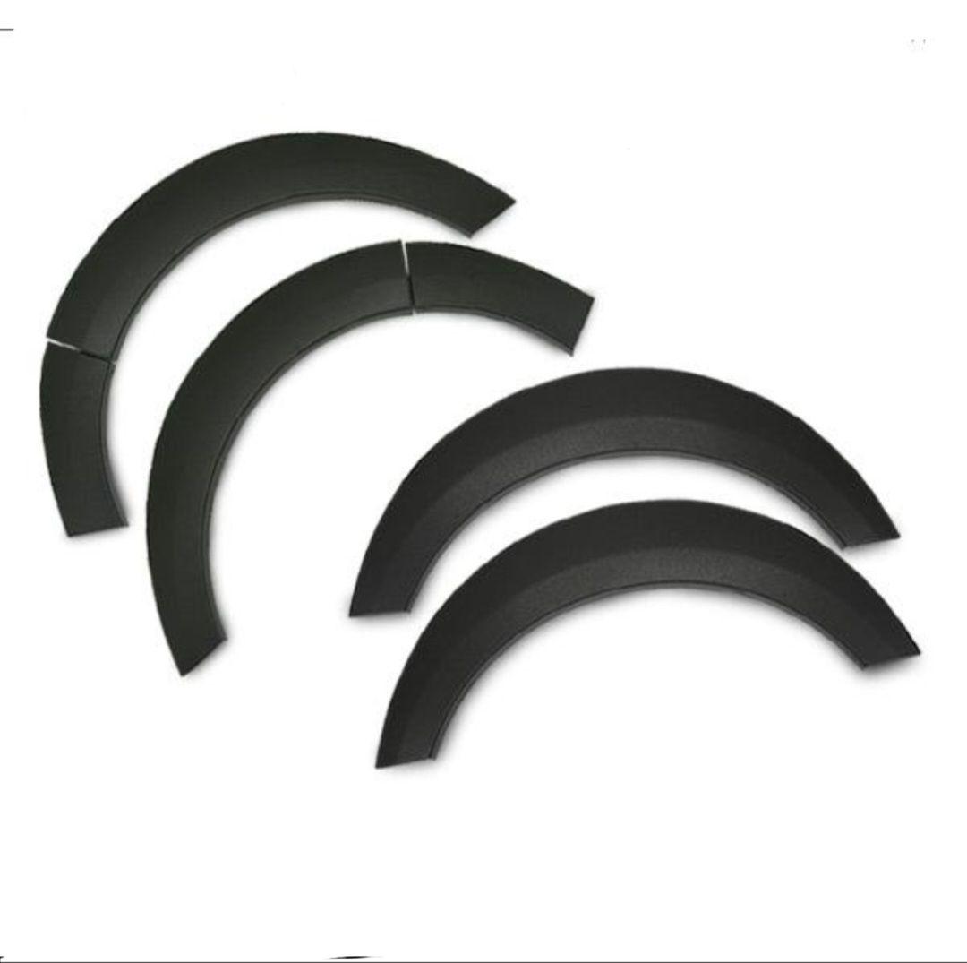 ハイエース200系 オーバーフェンダー 未塗装 ブラック