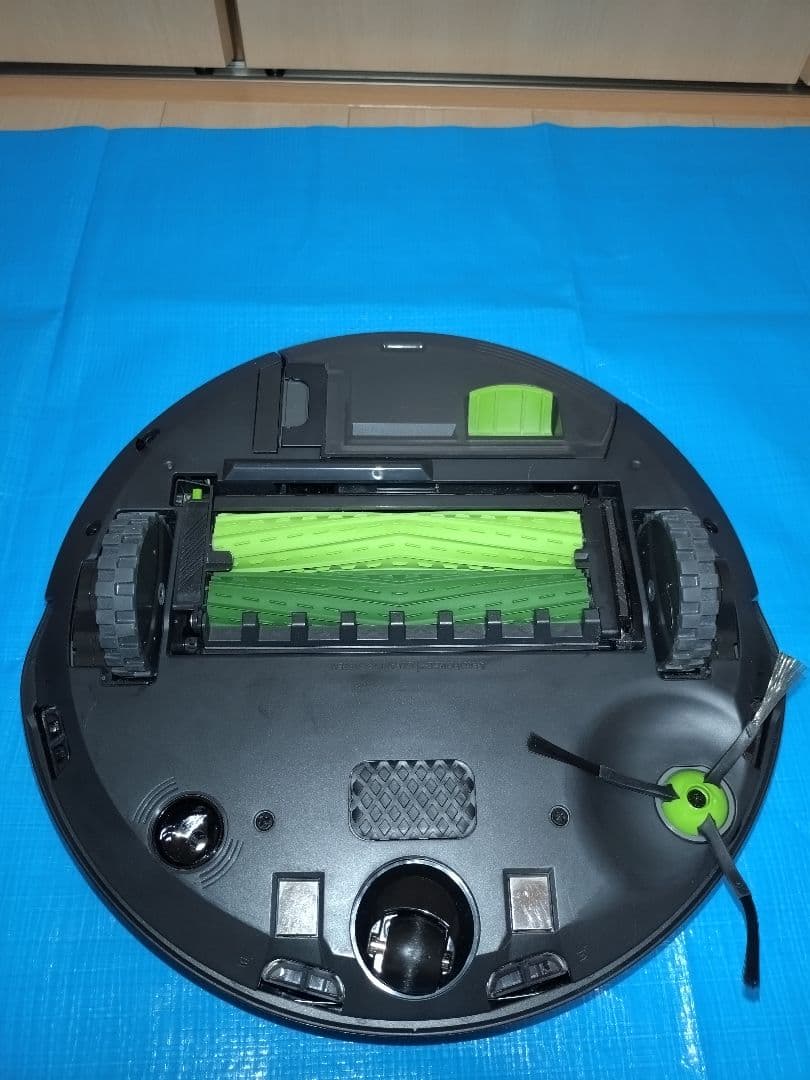 Roomba Comboj5+　 自動ゴミ収集機能付き