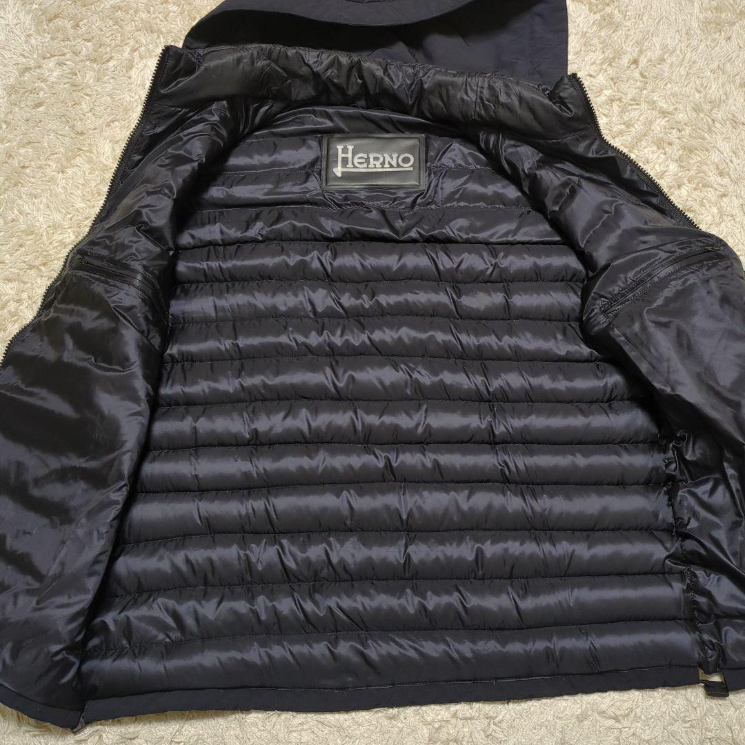 HERNO ヘルノ ダウンベスト フード付 ブラック メンズ 50