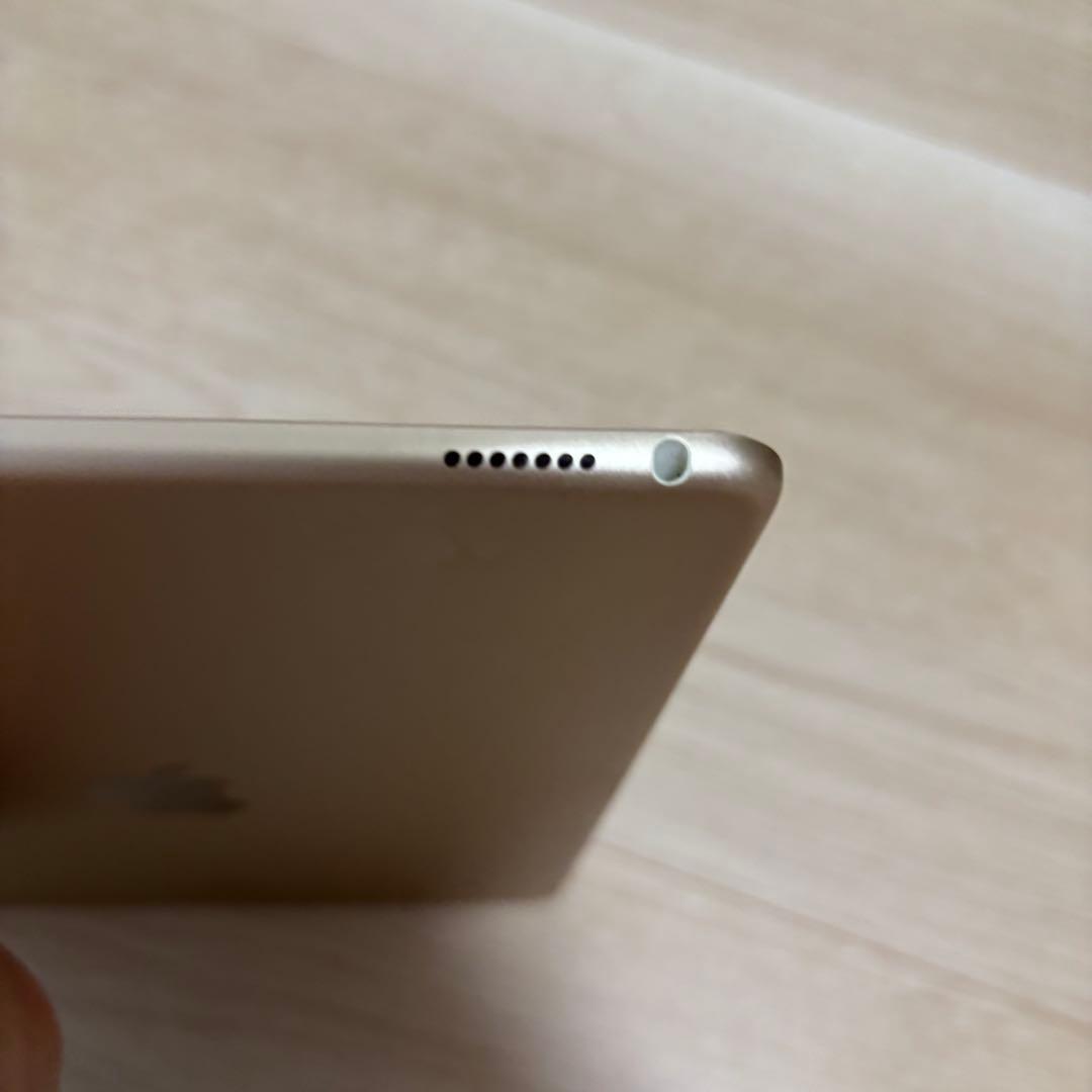 iPad Pro 9.7インチ Wi-Fiモデル 32GB A1673 本体