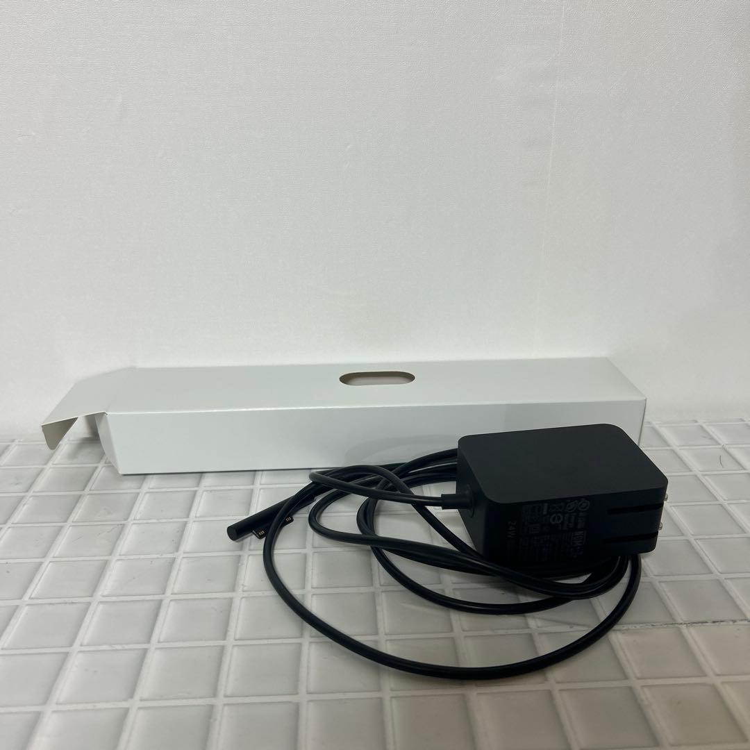 Microsoft Surface Go 3 本体 + キーボード＋充電器付き