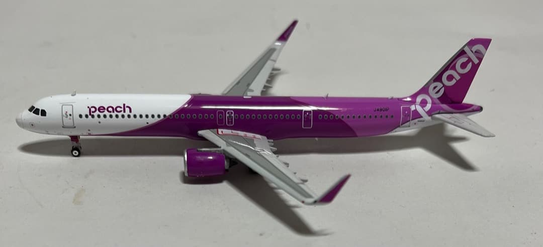 航空機・ヘリコプター Pheonix400 Peach A321neo JA910P