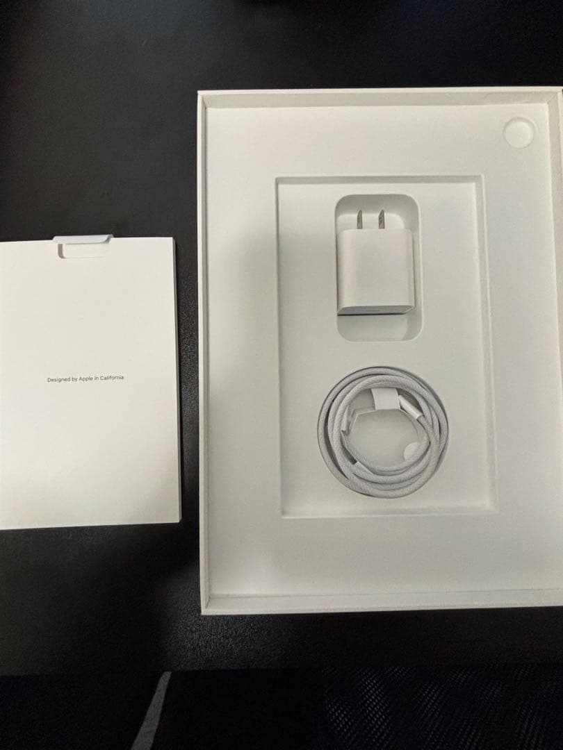 iPad A16 ブルー 128GB ケース&ESRpencil付き