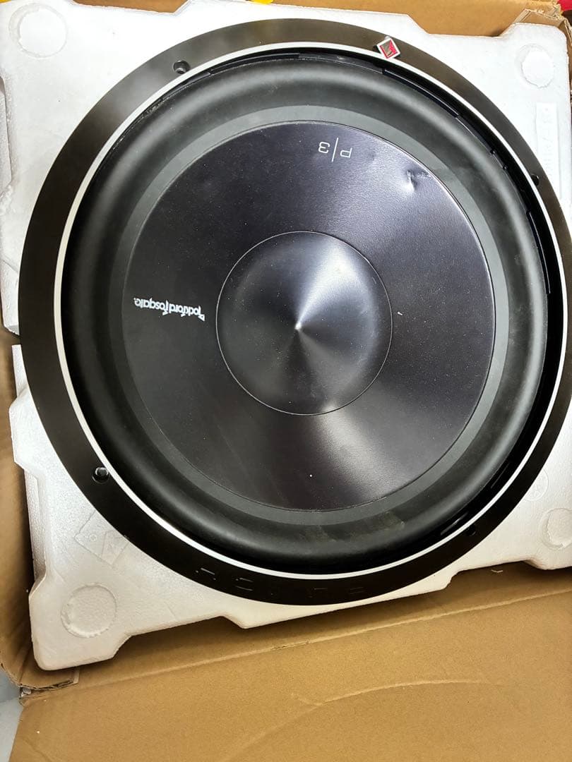 Rockford Fosgate P3 サブウーファー
