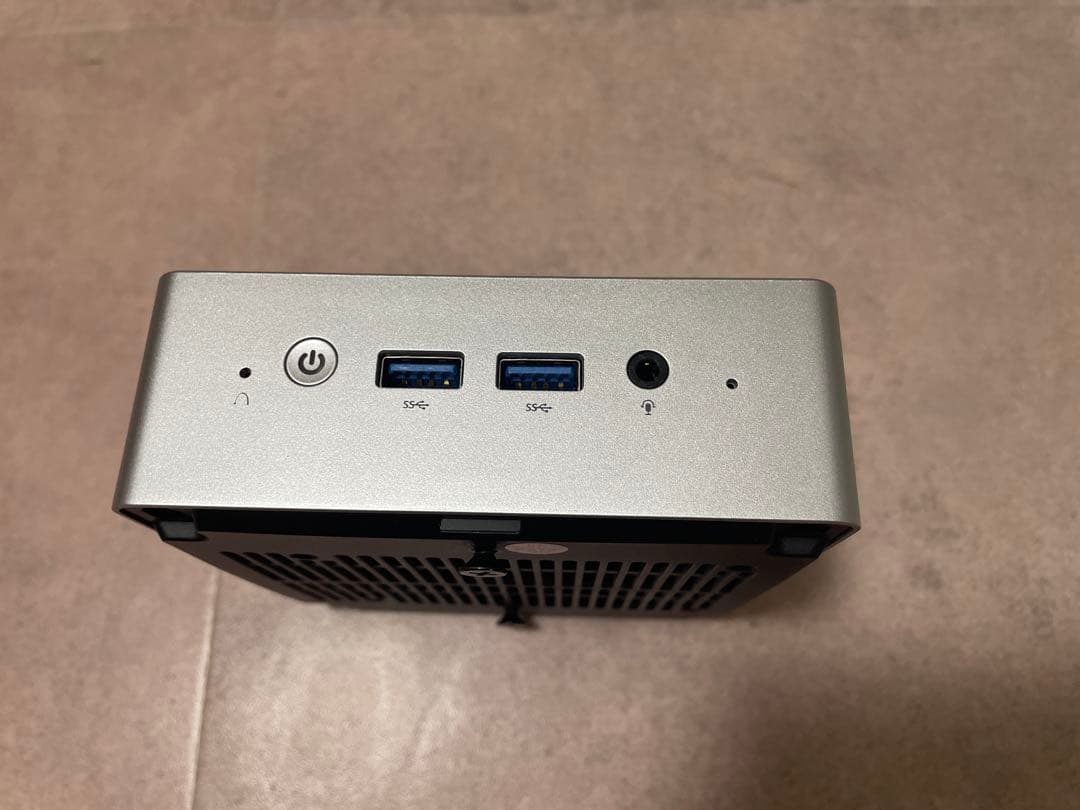 MINISFORUM MF146V1 ミニPC