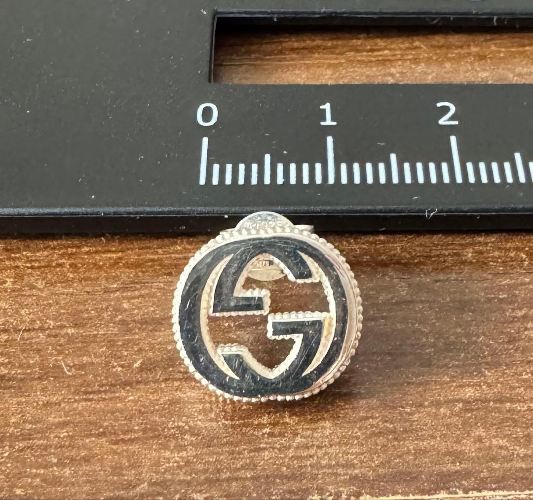GUCCI シルバー GGロゴ ピアス