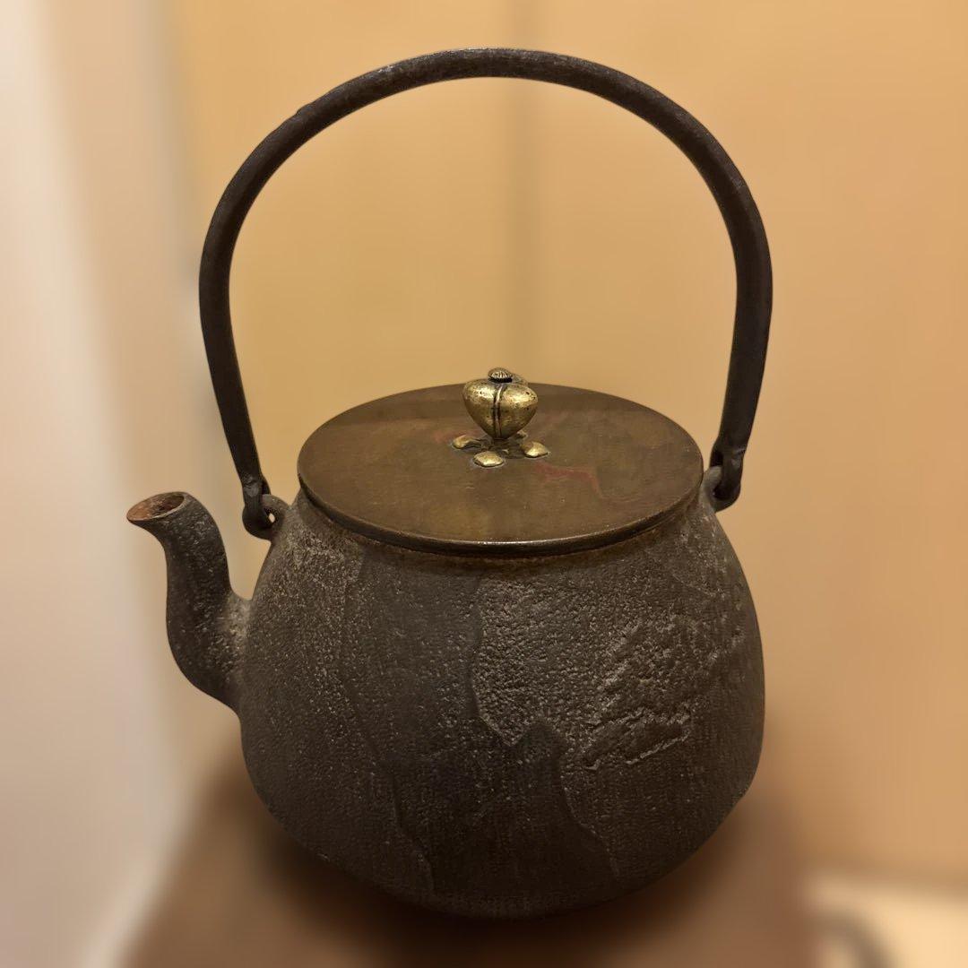 純銀瓶　骨董品セット売り　鉄瓶等