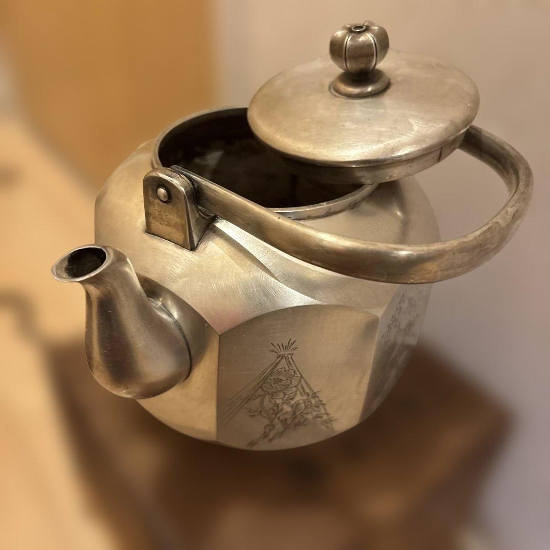 純銀瓶　骨董品セット売り　鉄瓶等