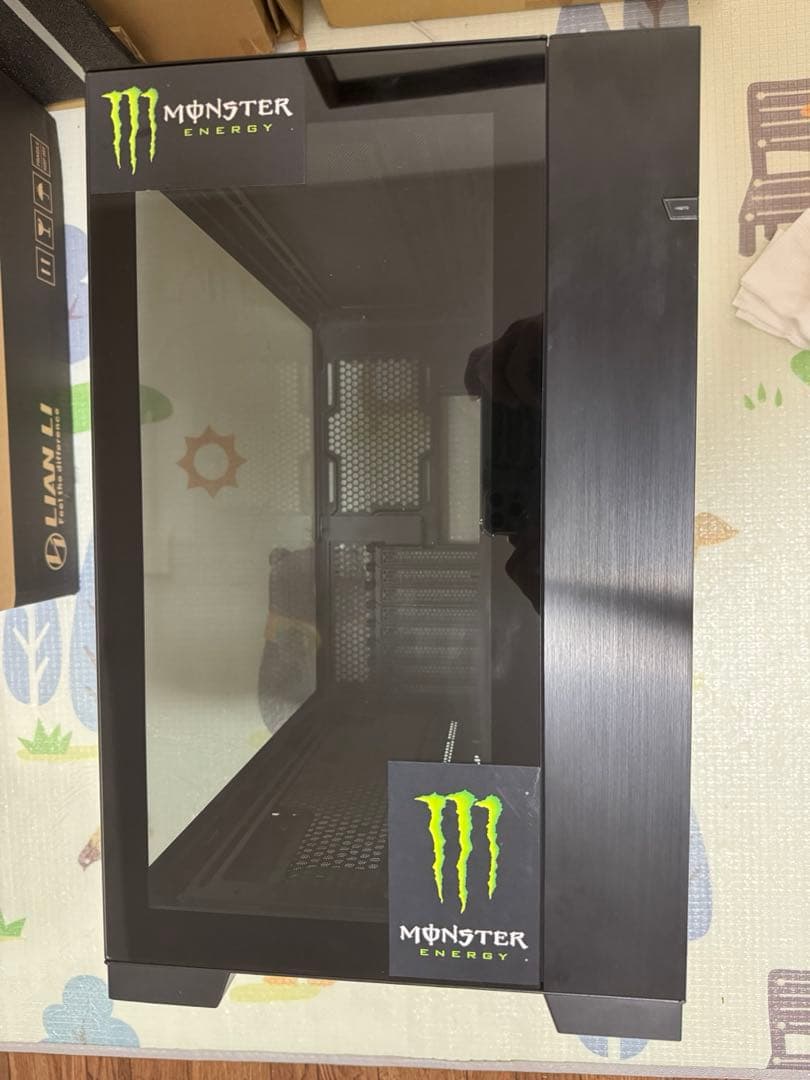 Lian Li 011 DYNAMIC EVO PCケース