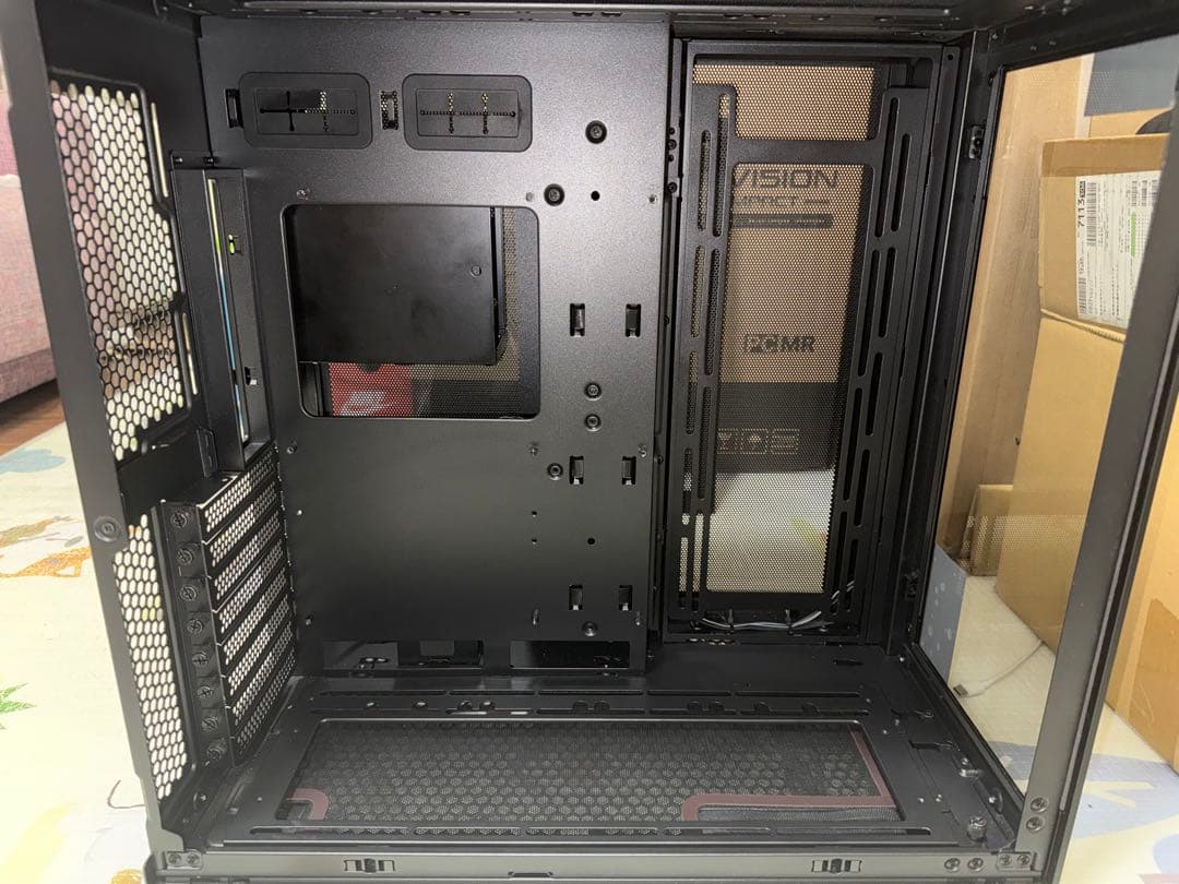 Lian Li 011 DYNAMIC EVO PCケース