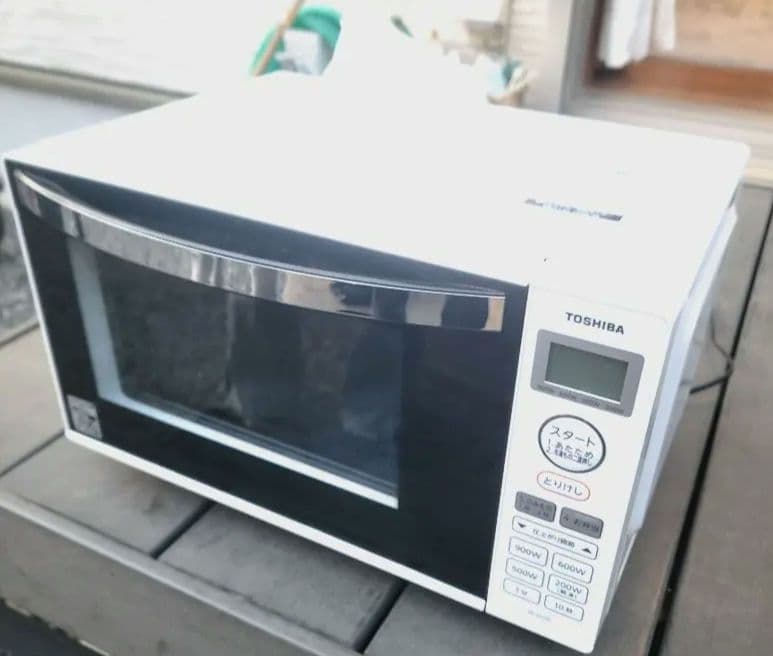 TOSHIBA 2020年 ER-5517A 電子レンジ フラットテーブル