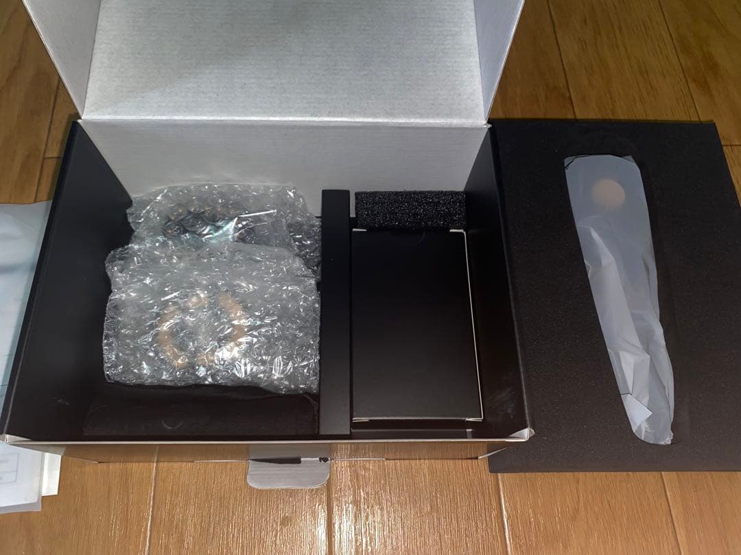 LifTone Premium リフトーン プレミアム 美顔器【未使用】