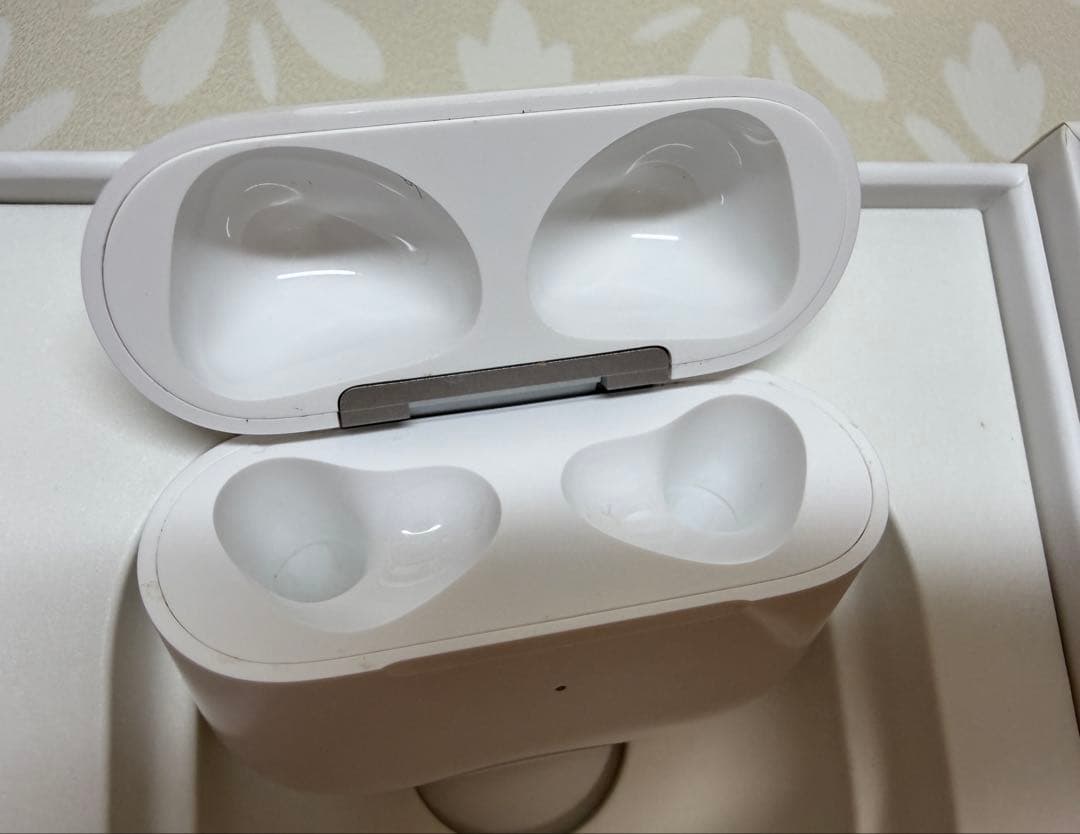 AirPods3 第3世代 充電ケース+イヤホン本体
