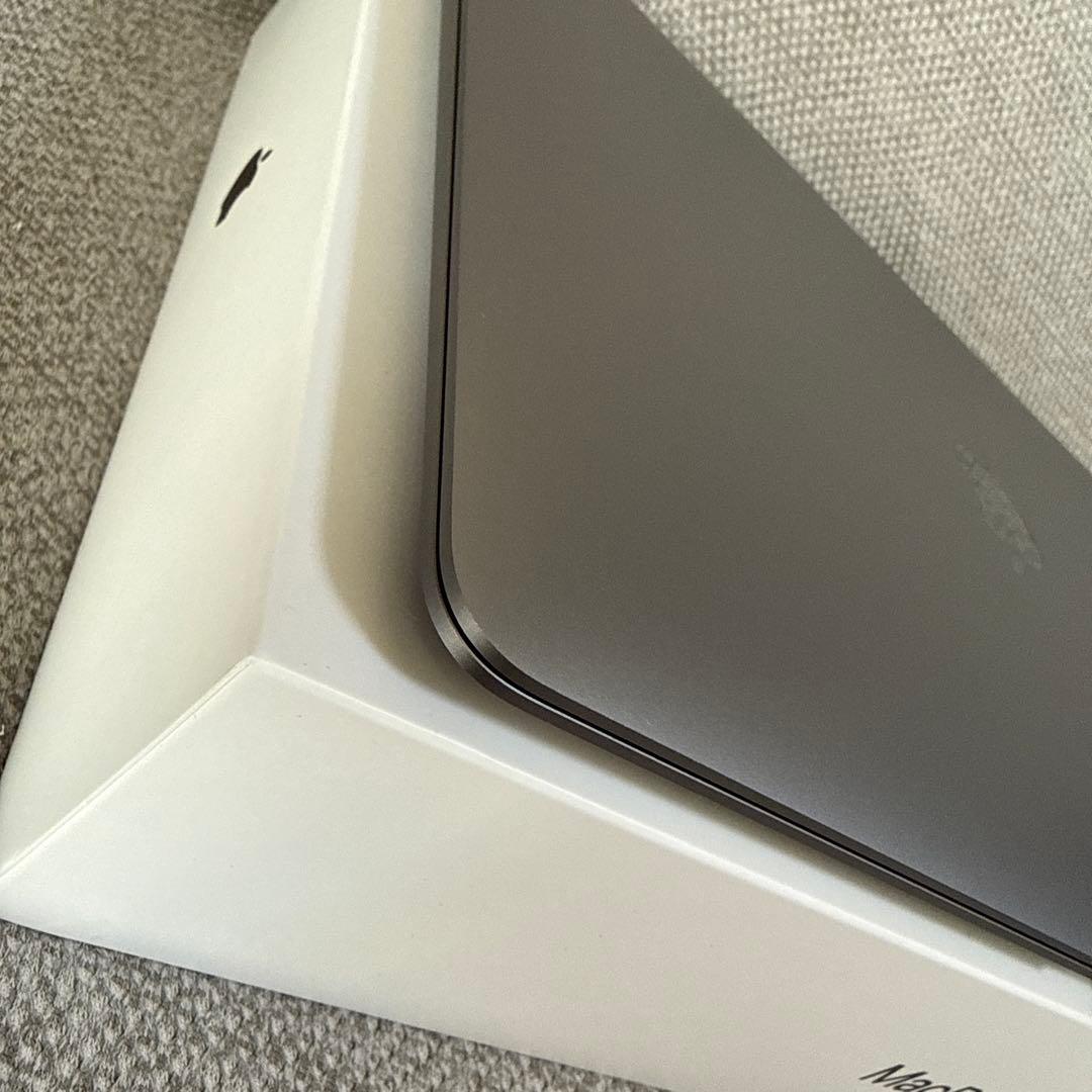 【美品】MacBook Air 13.3インチ M1チップ スペースグレイ