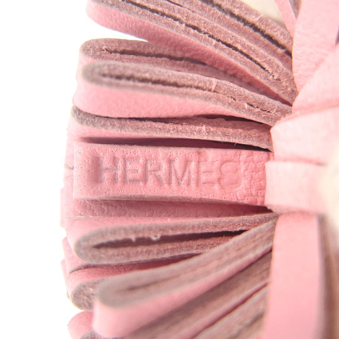 ■極美品■ エルメス カルメンチータ レザー チャーム 栞 レディース ピンク