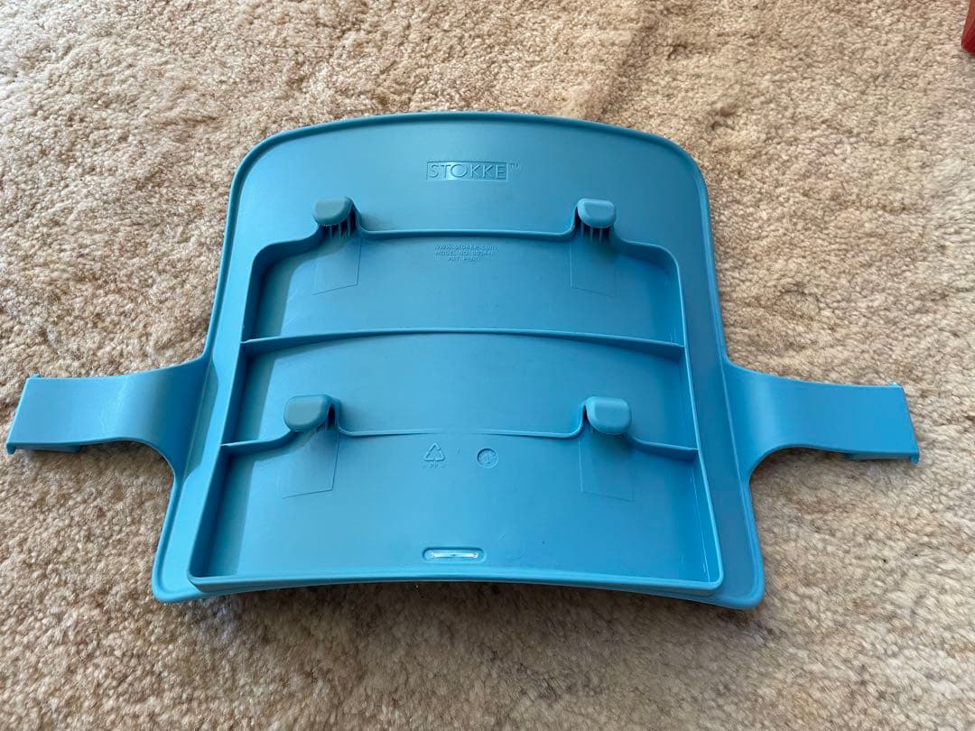 『廃盤』STOKKE ベビーチェア皮ベルト背もたれガード付ダブルセット
