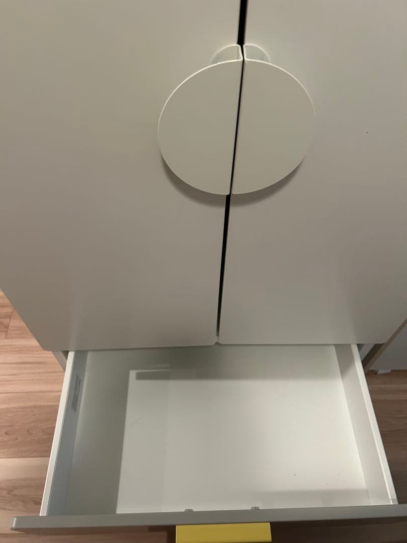 美品　IKEA スモースタード　送料込　洋服タンス　子供用タンス　収納ラック