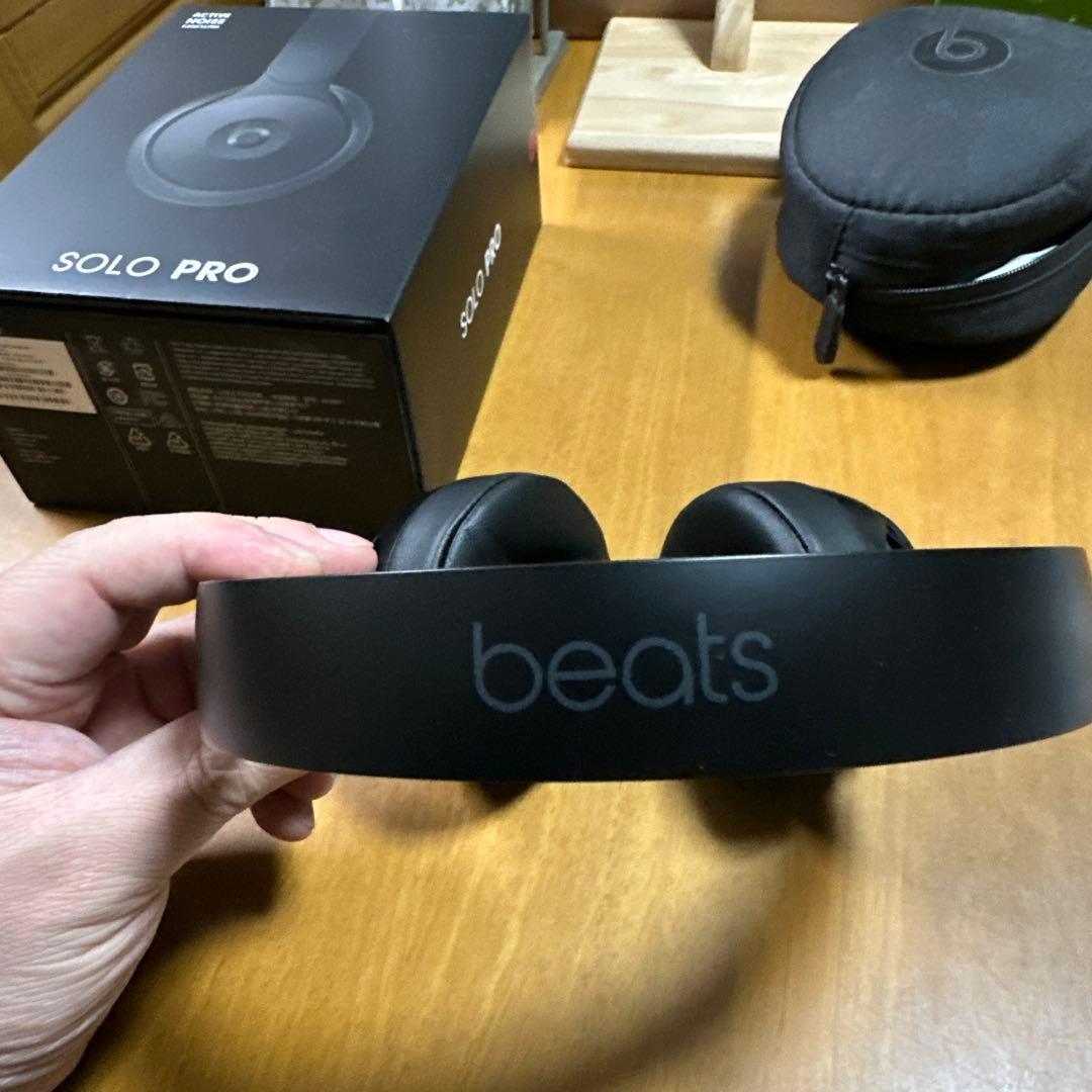 最終値下げ【美品】Beats SOLO PRO ワイヤレスヘッドホン ブラック