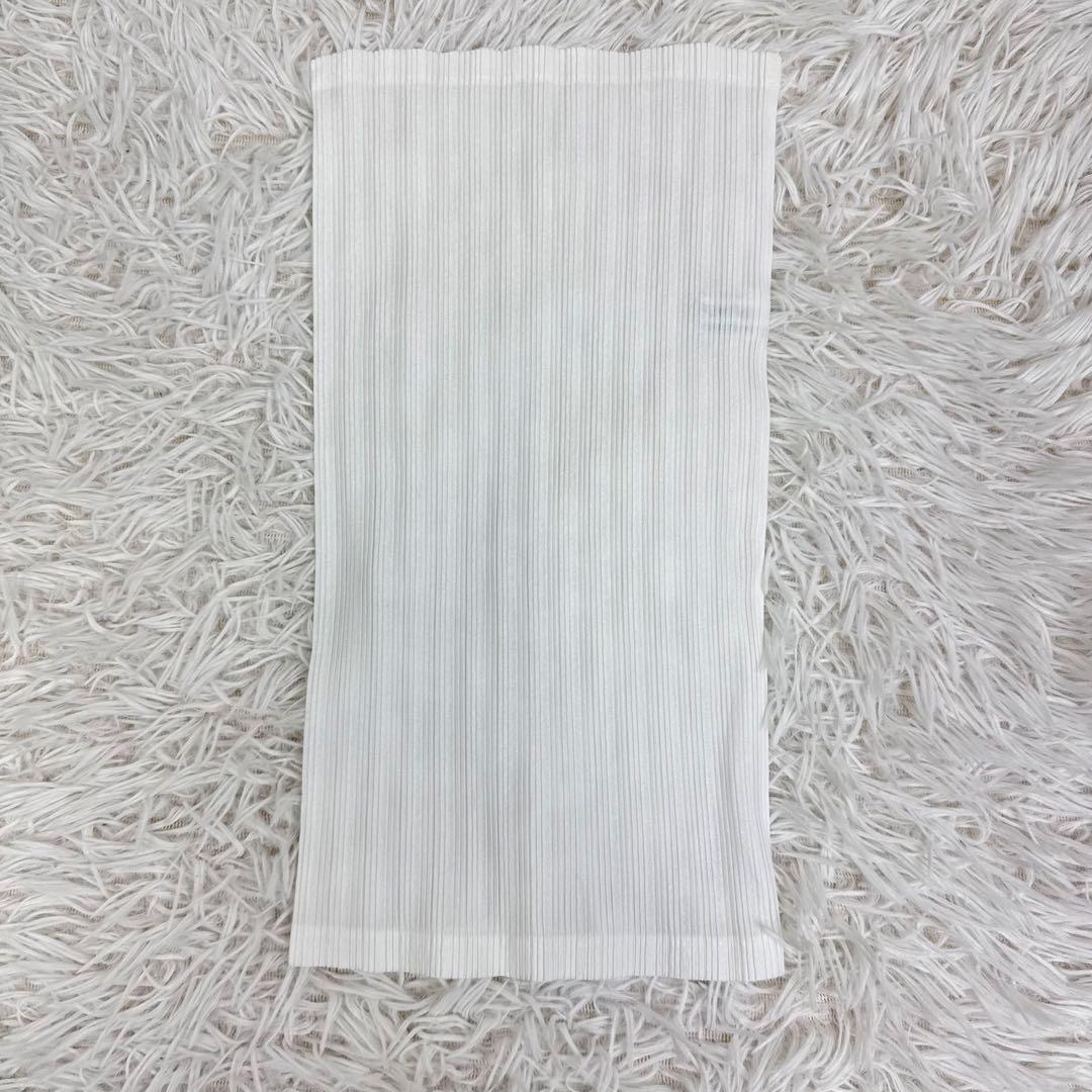 【美品】pleats please ネックウォーマー　スヌード　ホワイト