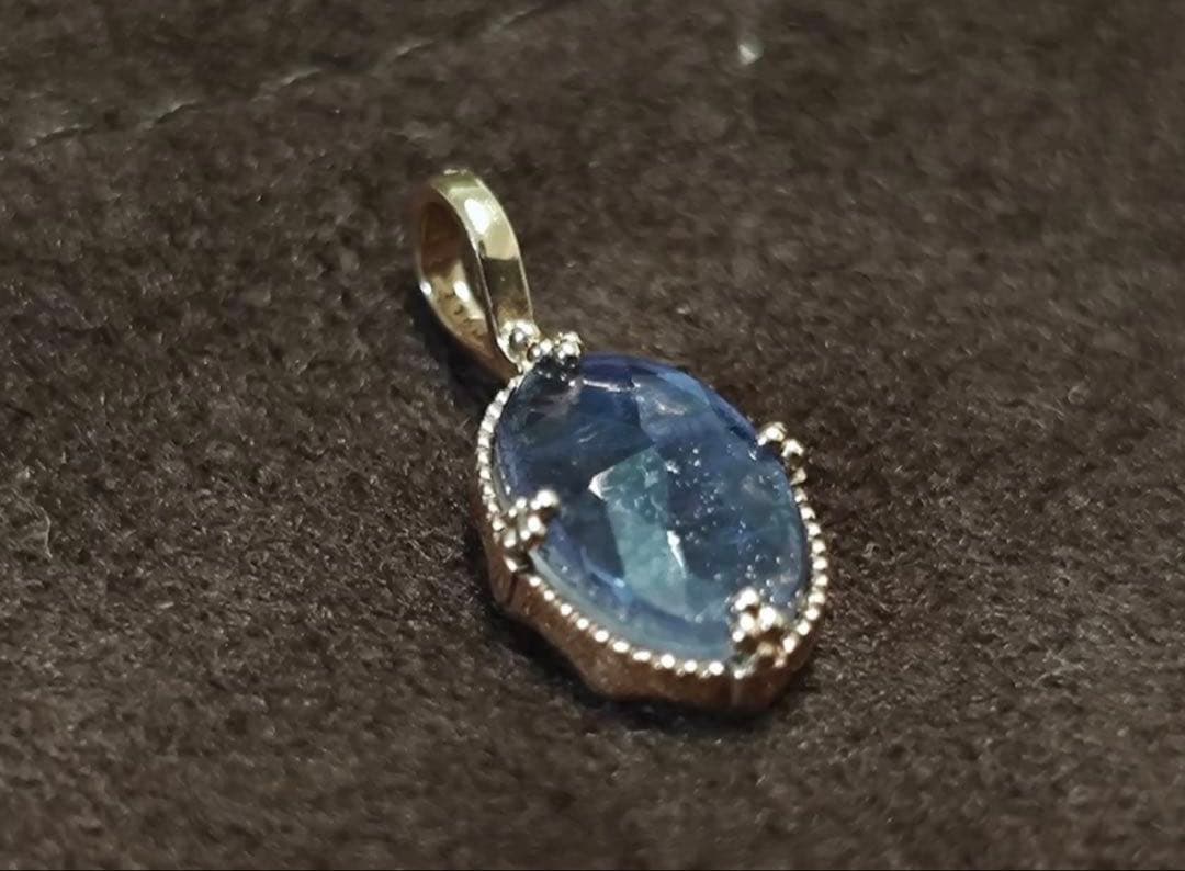 アガット 2023 Winter 限定 K10 アイオライト ネックレスチャーム