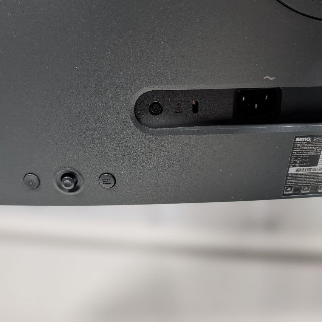 BenQ 24.5型ゲーミングモニター ZOWIE XL2546X 2024年製