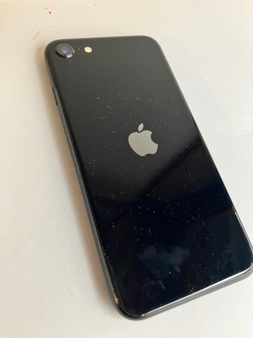【中古・箱付き】Apple iPhone SE 第3世代 64GB 本体