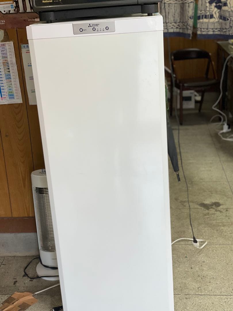 三菱電機 冷凍庫 2024年製 自分で取る埼玉東浦和