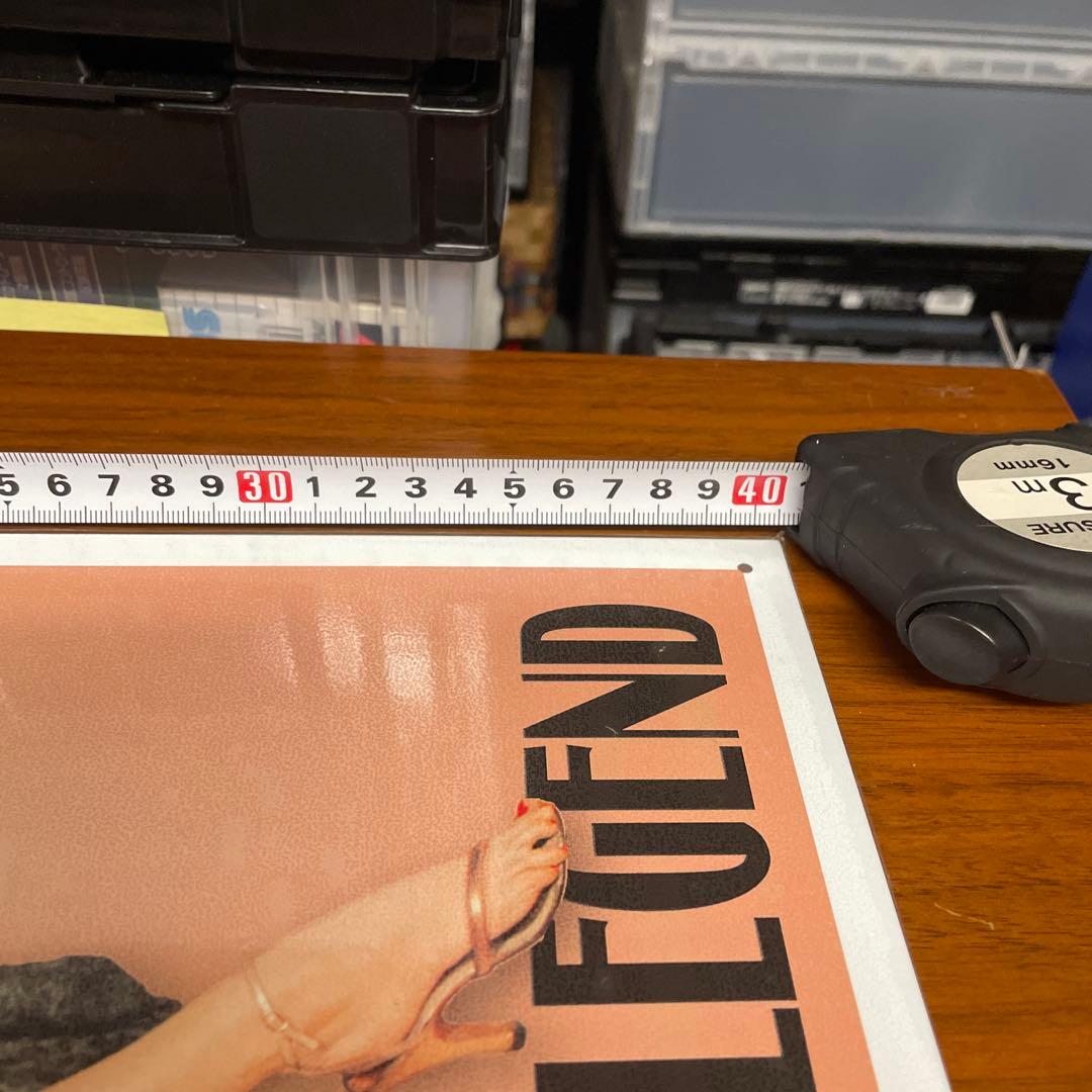 新品未掲示品マリリン・モンロー鉄製看板