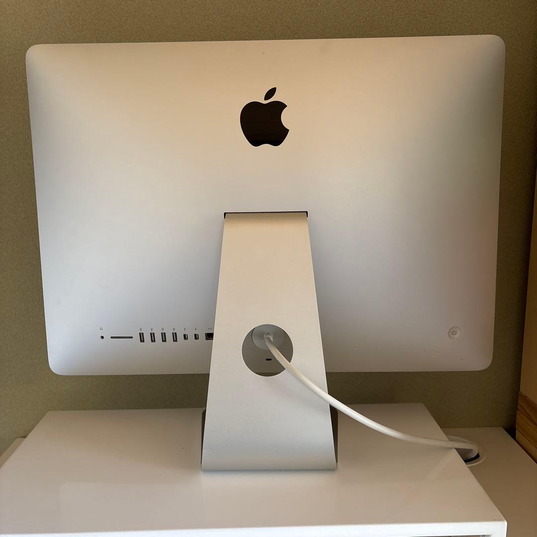 iMac Retina 4K 21.5インチ(Late2015)