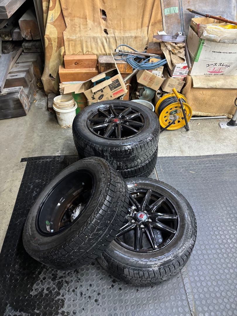 早い者勝ち！即決購入割引！15インチ スタッドレスタイヤホイールセット