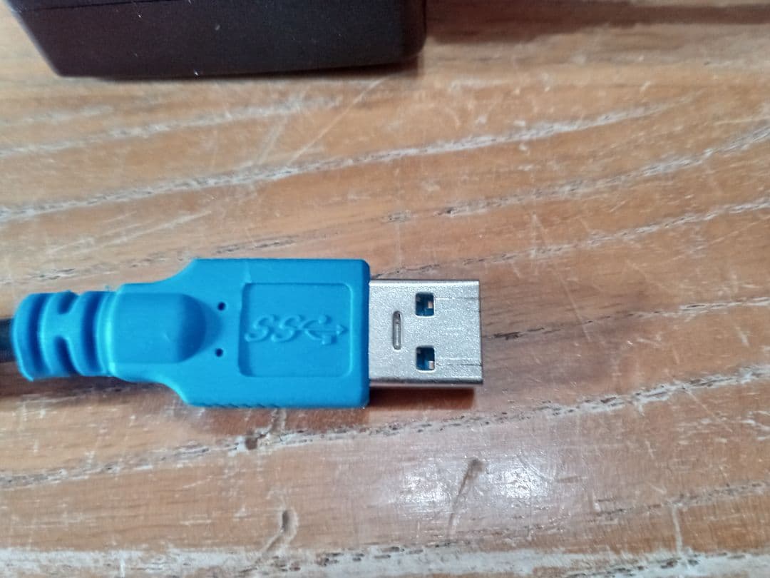 Mimo Vue HD Capture 10.1インチ タッチパネル モニター