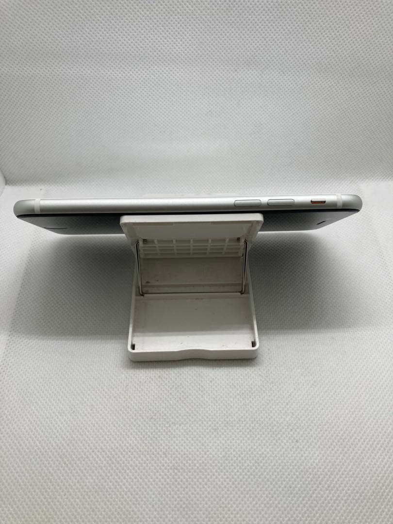 【1018】Apple iPhone SE2 256GB