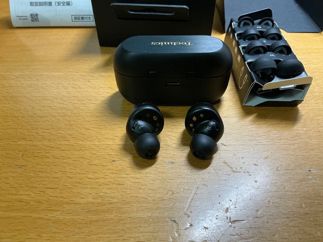 Technics EAH-AZ100　Black