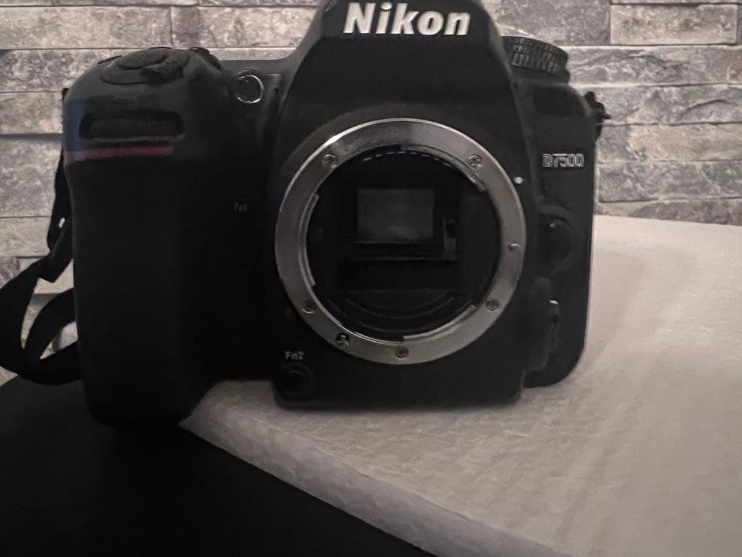Nikon D7500 デジタル一眼レフカメラ
